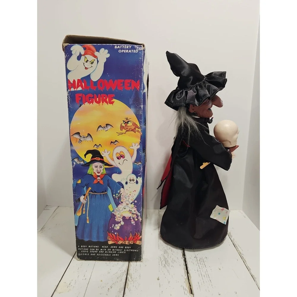 Vintage 1988 Funny Toys Halloween Animated Witch Lights Sound Motion With Box